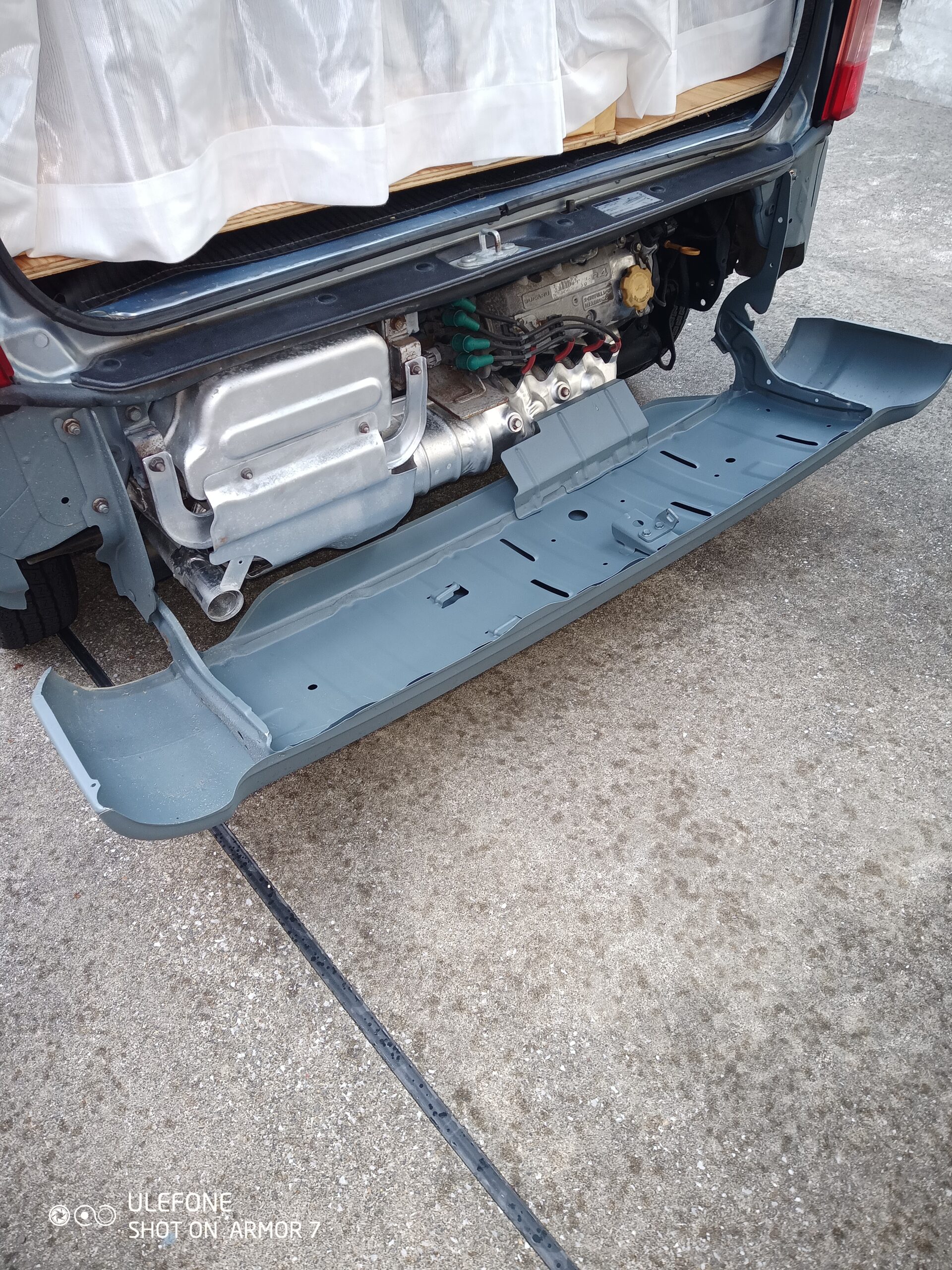 サンバーディアスバン Tv2 プラグ プラグコード交換方法を解説 アイドリングが不安定な原因と対処方法 いよっちvlog